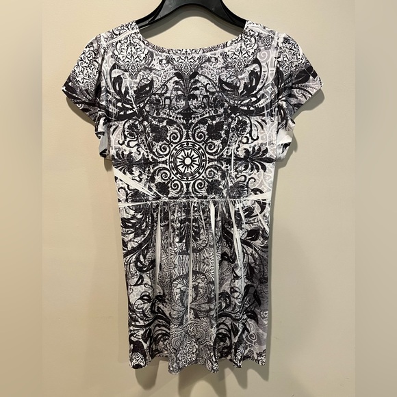 Summer blouse - Picture 2 of 8